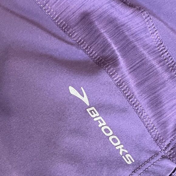 Brooks ath left shorts, purple size medium - Picture 5 of 11